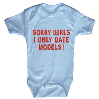 Babystrampler mit Print – Sorry Girls I only date models – 08399 blau - 0-24 Mona