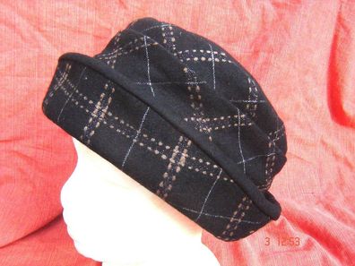 Fuggermütze wunderschöner Damenhut Winterhut Wolltuch schwarz m braun Karo D6