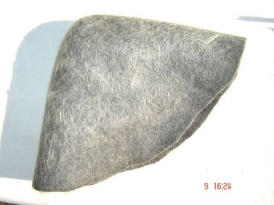 Hutstumpen Wolle Filz Modist Stumpen braun meliert mit Stichelhaaren weiß 20-12
