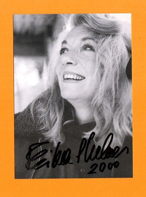 Erika Pluhar - persönlich signierte Autogrammkarte