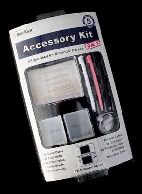 Brooklyn Acessory Kit 9tlg Bundle für Nintendo DS Lite