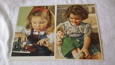 Postkarte alt Mädchen spielend 2x Pos M8