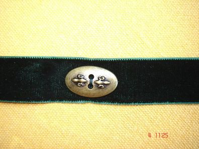 Kropfband Halsband Samt dunkelgrün Choker Dirndlschmuck ovale Auflage altsilberf