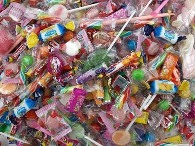 2500 Teile Süßwaren Wurfmaterial Mix ! Top Giveaway für Karneval oder Fasching