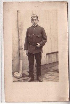 59191 Foto Ak Oschatz Feuerwehrmann in Uniform um 1910