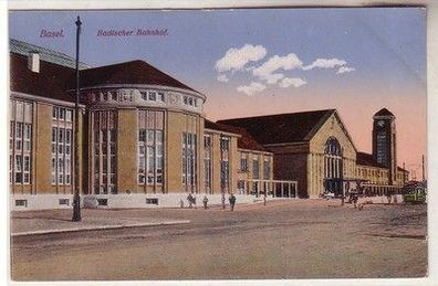 59672 Ak Basel Badischer Bahnhof mit Straßenbahn davor um 1910