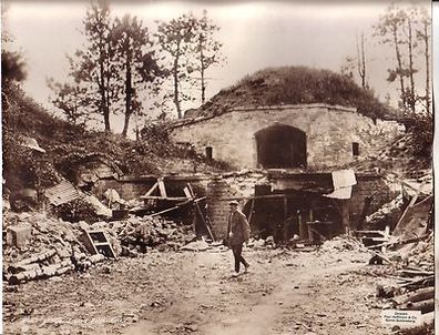 106509 großes Original Propaganda Foto "zerstörtes Fort Condé" 1. Weltkrieg
