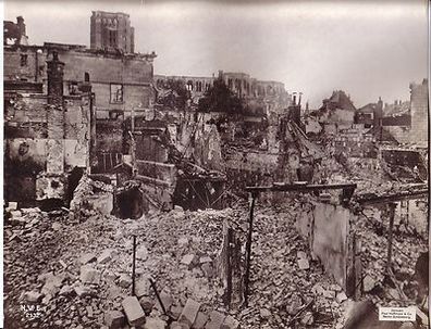106583 großes Original Propaganda Foto "Kathedrale in Noyon" 1. Weltkrieg