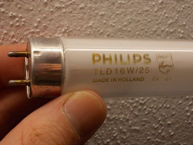 Starter + Philips TLD 16w/25 LeuchtStoffRöhre NeonRöhre Lampe Tube 73,2 73,3 73,4 cm
