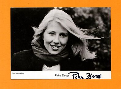 Petra Zieser ( deutsche Theater- und Filmschauspielerin.) - persönlich signiert