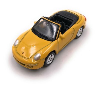 Porsche Carrera S 997 Sportwagen gelb Modellauto Auto Maßstab 1:60
