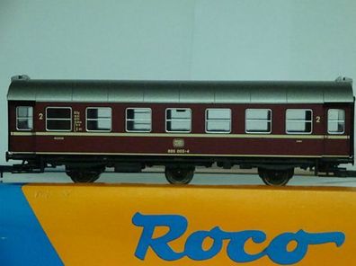 Roco HO Personenwagen der DB 2. Kl. (Umbauwagen in rot) (X42)