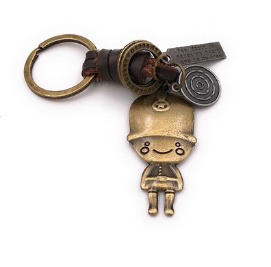 Schlüsselanhänger Kleinkind Kind Junge mit Cap bronze Leder Anhänger Keychain