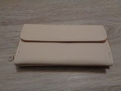 Geldbörse beige mit vielen Fächern 20 x 11cm
