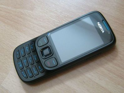 Nokia 6303i classic BLACK ohne Simlock + ohne Branding / mit Folie Topp !!!