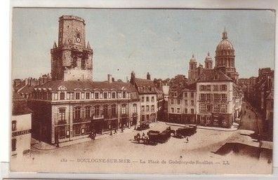 59558 Ak Boulogne sur Mer la Place de Godefroy de Bouillon um 1915