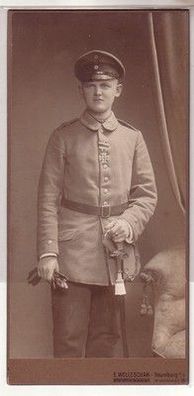 04472 Kabinett Foto Naumburg Soldat mit EK II, Säbel und Portepee um 1915