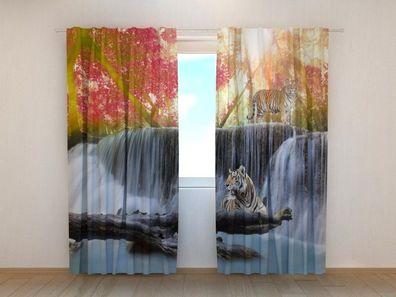 Fotogardinen "Tiger am Herbstwasserfall" Vorhang mit 3D Fotodruck, Maßanfertigung