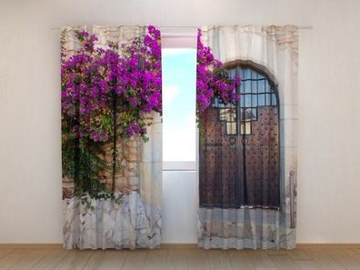Fotogardinen "Alte Wand mit lila Blumen" Vorhang mit 3D Fotodruck, Maßanfertigung