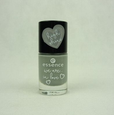 essence Nagellack we are... in love high shine 01 I have Grey-T Times with you