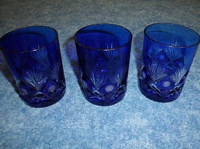 3 Kristallgläser aus Sammlung-blau mit Schliff-blauer Überfang