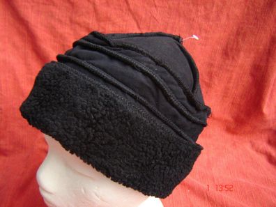 Damenmütze warme Wintermütze schwarz mit Teddyfutter Z p