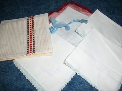 Taschentuchbehälter / Taschentuchetui---Handarbeit mit 5 Tücher zum Aussticken
