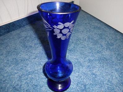 wunderschöne blaue Vase mit Schliff