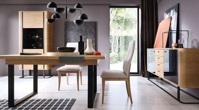 Hochwertes Wohnzimmer Möbel Set Vitrine + Esstisch + Sideboard Kommode Kommoden