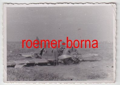 70375 Original Foto abgeschossenes Flugzeug im 2. Weltkrieg