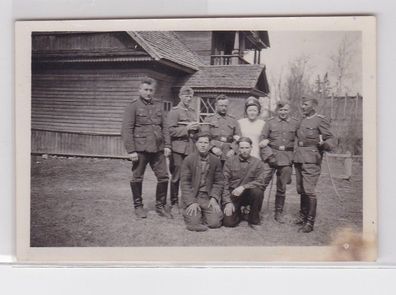 76829 Orig. Foto Gruppe Soldaten in Russland im 2. Weltkrieg