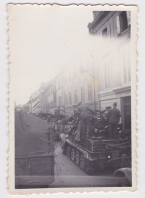 82138 Foto Militär Wehrmacht Halbkettenfahrzeug im 2. Weltkrieg