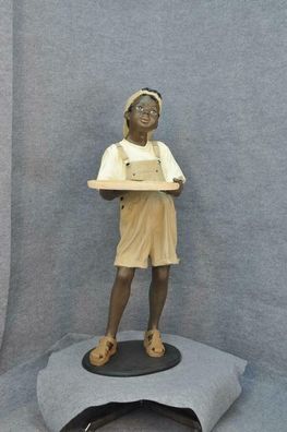 Ständer Ablage Karten Getränke Figur Figuren Statue Junge Gastronomie Skulptur
