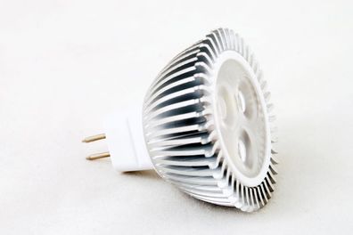 MR-16PA, LED Lampe, 6 Watt, 3000 K