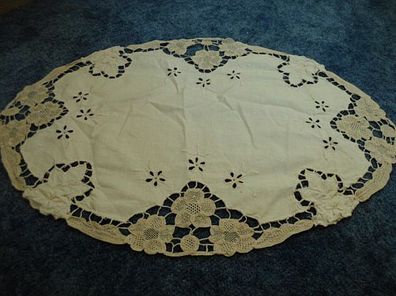 ovale Tischdecke / deckchen mit Lochstickerei und Spitze beige 46 x 32cm