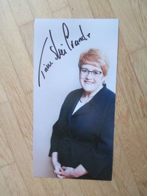 Norwegen Ministerin Trine Skei Grande - handsigniertes Autogramm!!!