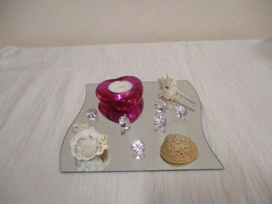 Teelichthalter Herz Pink Handarbeit Muscheln auf einem Spiegel