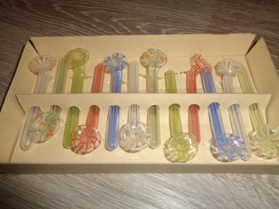 12 Tischvasen, Fadenglas aus Lauscha verschiedene Farben