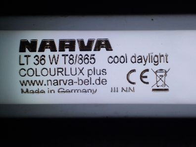 120 121 cm lang NARVA LT 36wT8/865 cool daylight Colourlux plus III NN TagLicht