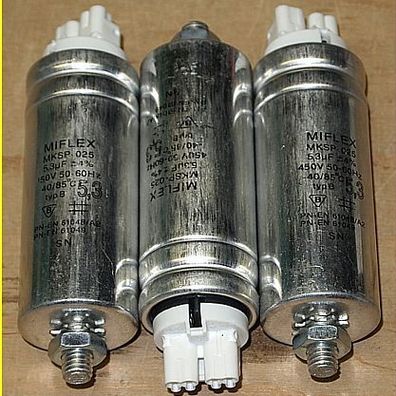 Posten ! 6 Stück Kondensatoren für Entladungslampen 5,3 µF Schaum MKSP-025