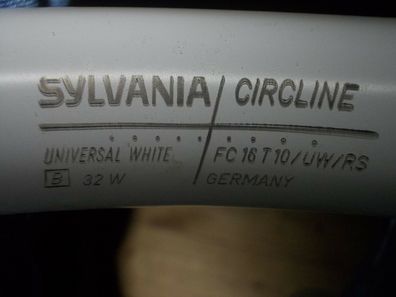 Sylvania CircLine Universal White B 32 W FC 16 T 10 / UW/ RS Germany
