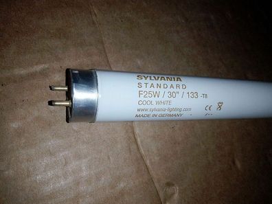 Starter + Sylvania Standard F25w / 30" / 133 -T8 cool white 75,4 75,5 75,6 cm
