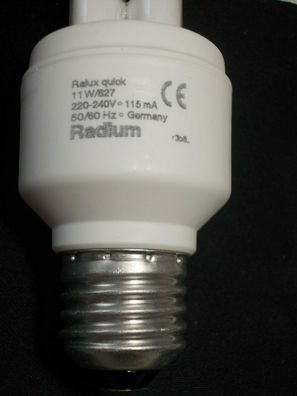 1x RaLux quick 11w/827 220-240V 115mA 50/60 Hz Germany Radium CE 11 W/827 Lampe