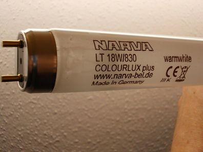 NARVA L 120 121 cm LT 36w/827 warmwhite comfort COLOURLUX plus CE Neon Starter