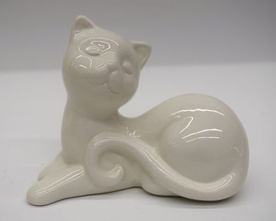 Keramikkatze ca. 20 * 18 * 11cm liegend altweiß weiß Katze Kätzchen Kater Keramik
