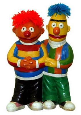 Ernie und Bert verkleinert 45cm für draußen aus Polyresin