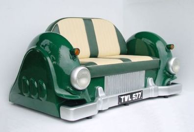 SOFA - Mercedes (GRÜN) lebensgroß 120cm für draußen aus GFK