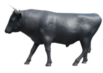 Stier verkleinert 135cm für draußen aus GFK