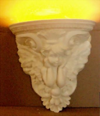 Parterre mit Engel und Lampe 46cm für draußen aus Polyresin