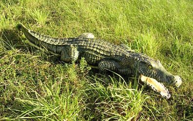 Alligator Krokodil Figur Statue Skulptur Gartenteich Garten Deko Reptil Deko